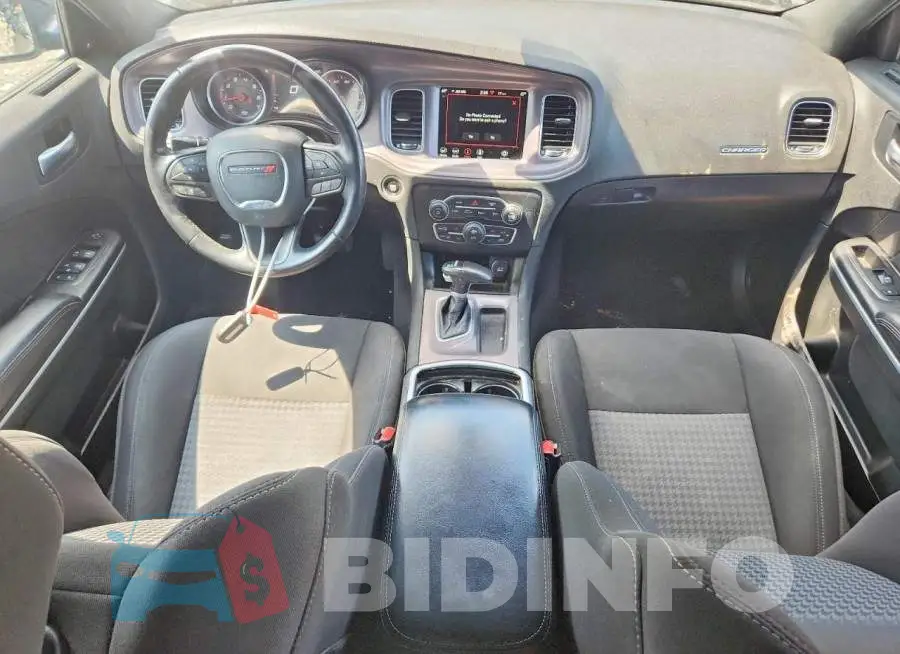 2C3CDXHG9PH530201 Photo# 8