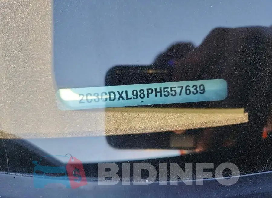 2C3CDXL98PH557639 Photo# 12