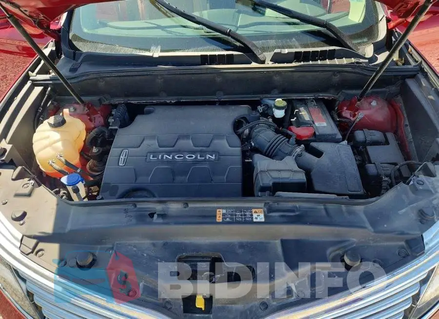 2LMPJ8LR3JBL29327 Photo# 12