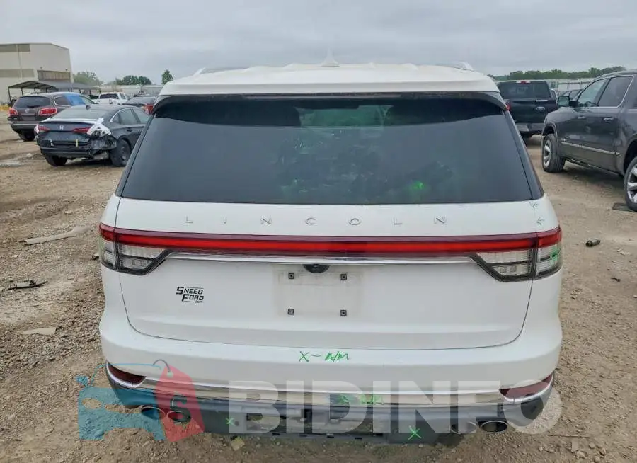 5LM5J7XC2LGL22560 Photo# 6