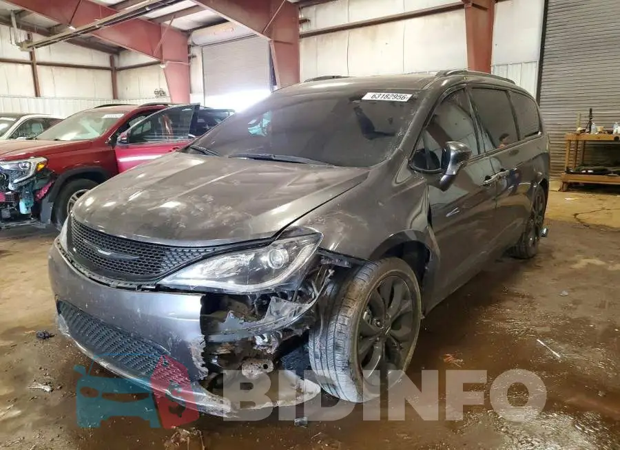 2C4RC1FG6JR356825 Photo# 1
