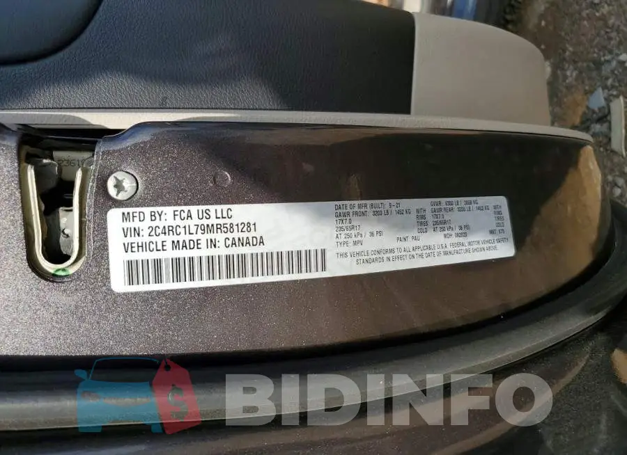 2C4RC1L79MR581281 Photo# 14