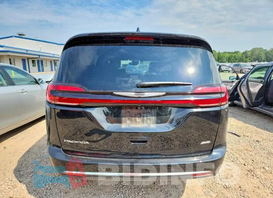2C4RC3BG1TR199502 Photo# 6