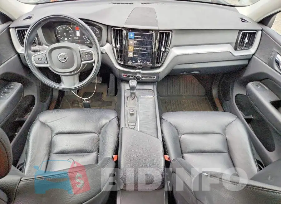 LYV102RK2JB101551 Photo# 8
