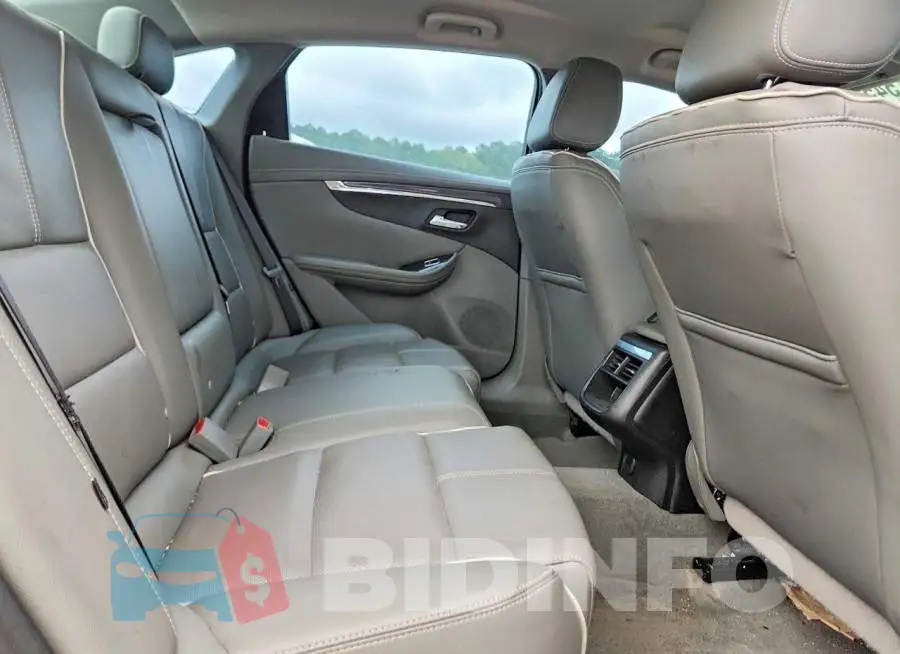 2G1145S30H9142632 Photo# 10
