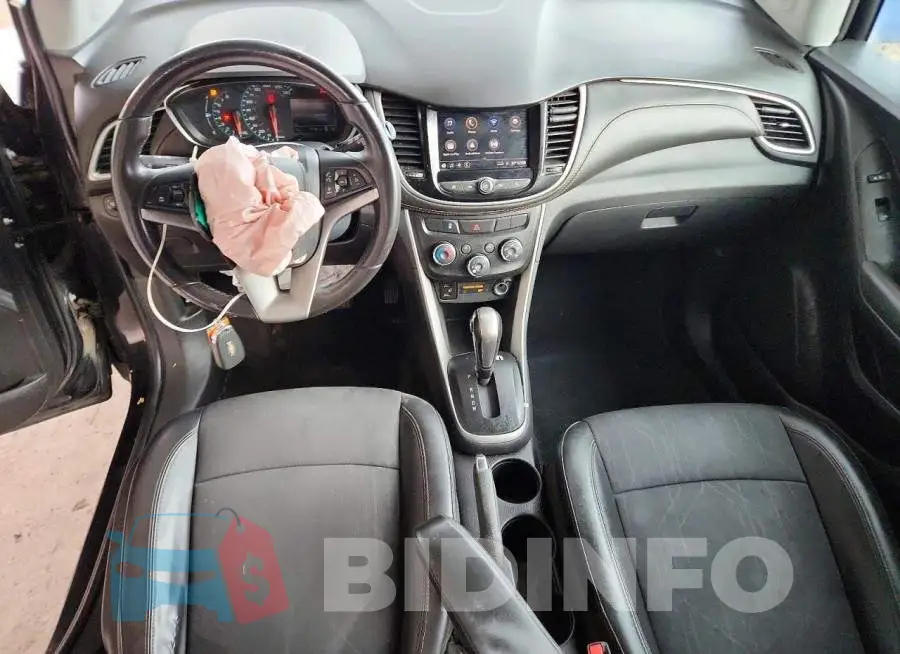 KL7CJPSB0MB314563 Photo# 8