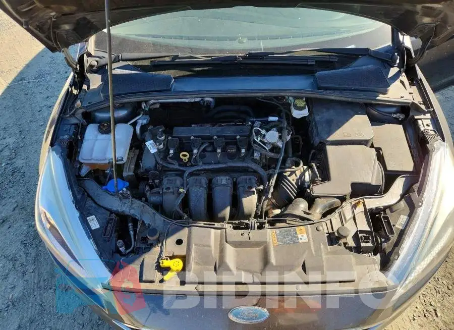 1FADP3F2XJL261097 Photo# 11