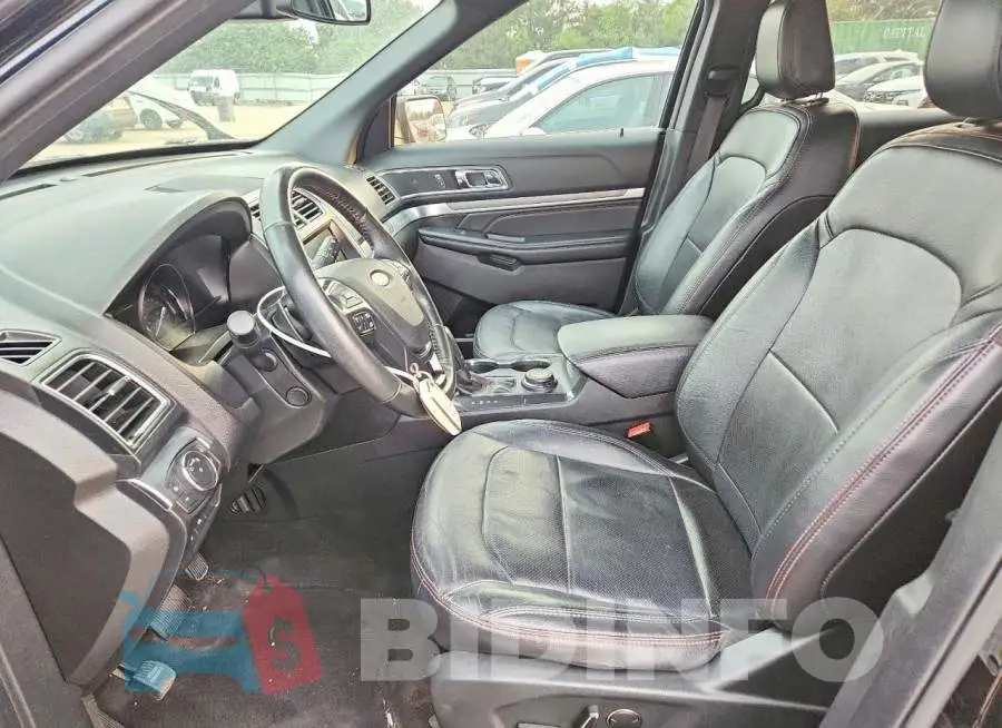 1FM5K8GT0JGC82269 Photo# 7