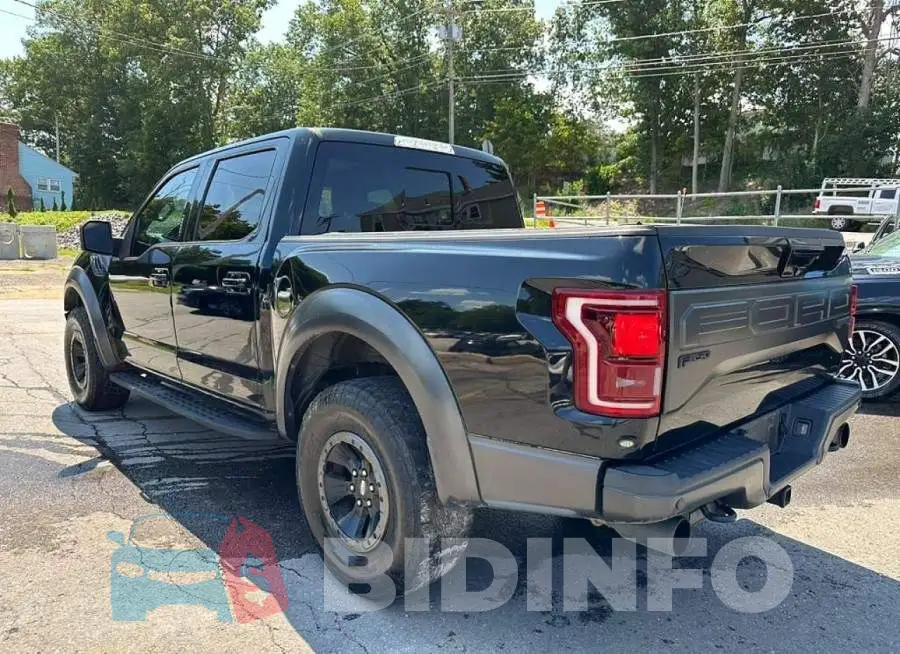 1FTFW1RG7JFA55252 Photo# 2