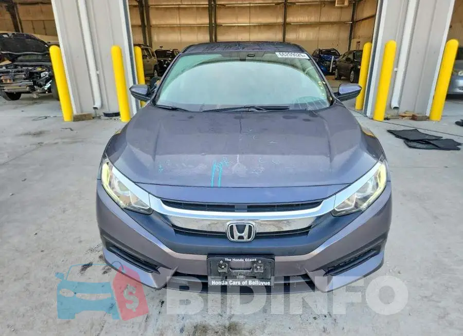 19XFC2F55HE021185 Photo# 5