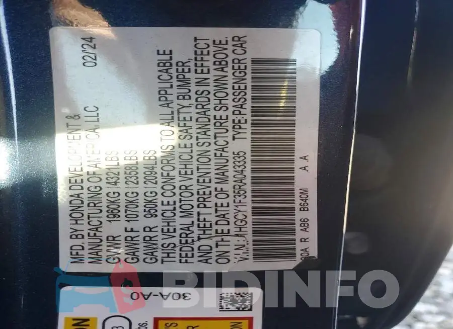 1HGCY1F35RA043335 Photo# 12