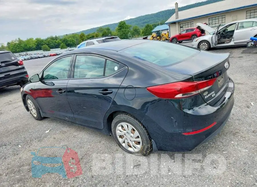 5NPD74LF5JH267935 Photo# 2