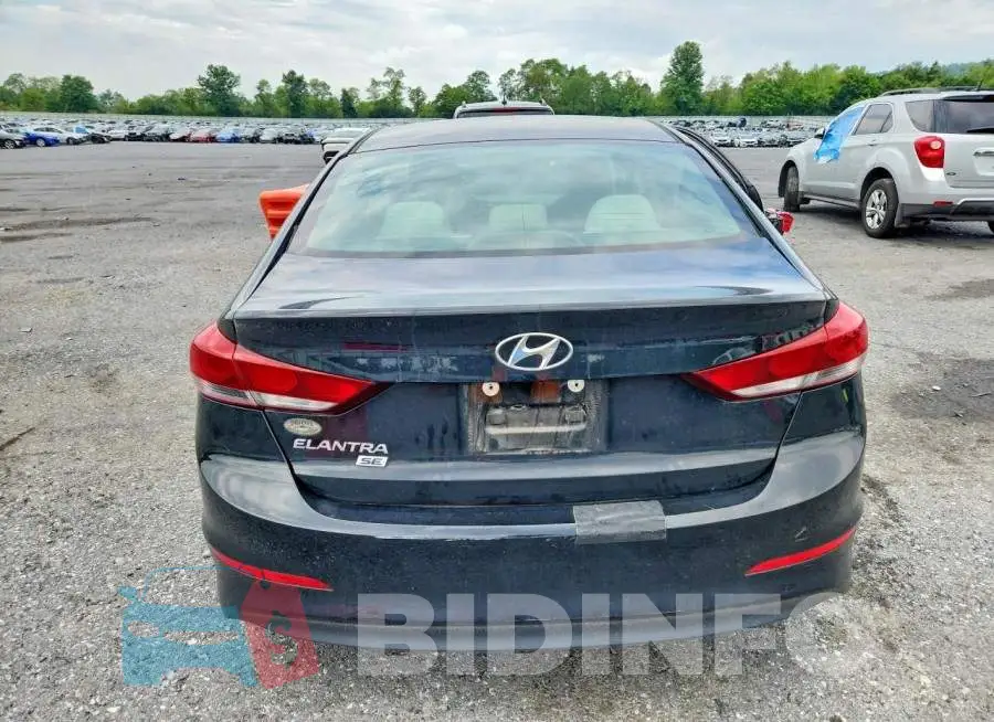 5NPD74LF5JH267935 Photo# 6