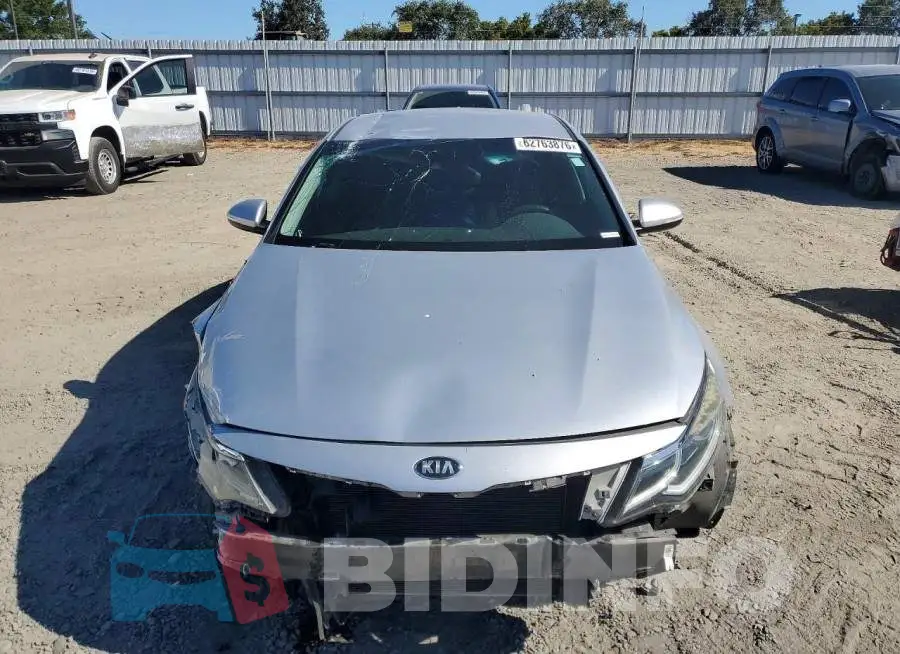 5XXGT4L33LG402178 Photo# 5