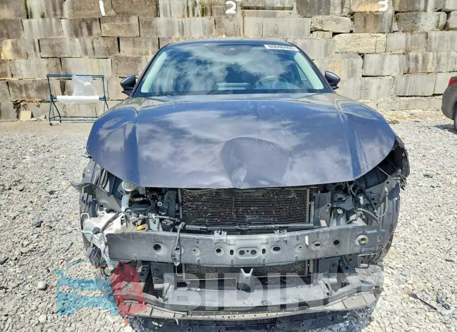 3MVDMACL0MM217812 Photo# 5