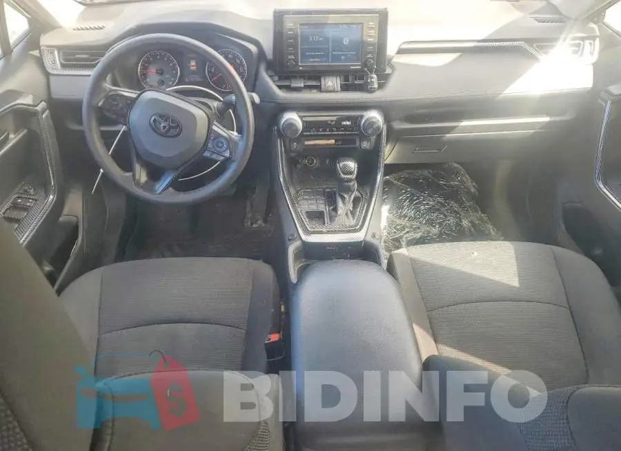 2T3G1RFV1MC242981 Photo# 8