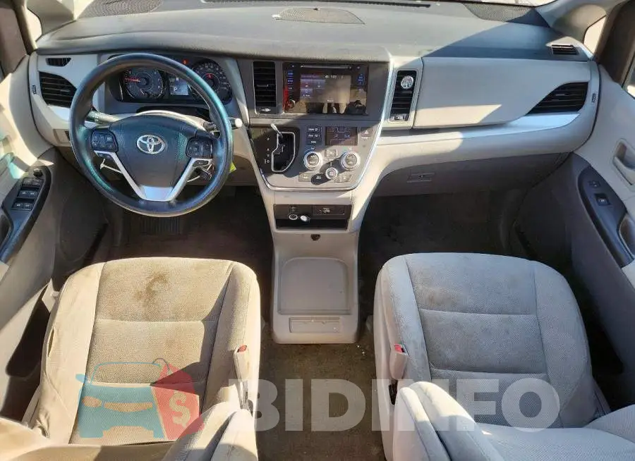 5TDZZ3DC5HS885386 Photo# 8