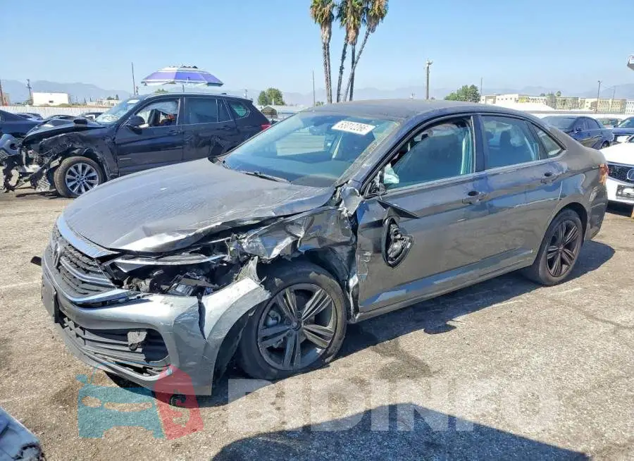 3VW7M7BU0NM005454 Photo# 1
