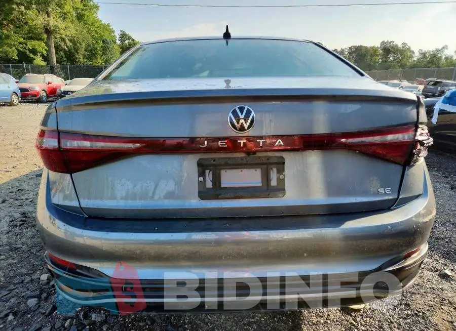 3VW7X7BU4SM086817 Photo# 6