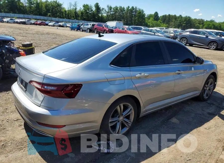 3VWCB7BU2LM022449 Photo# 3