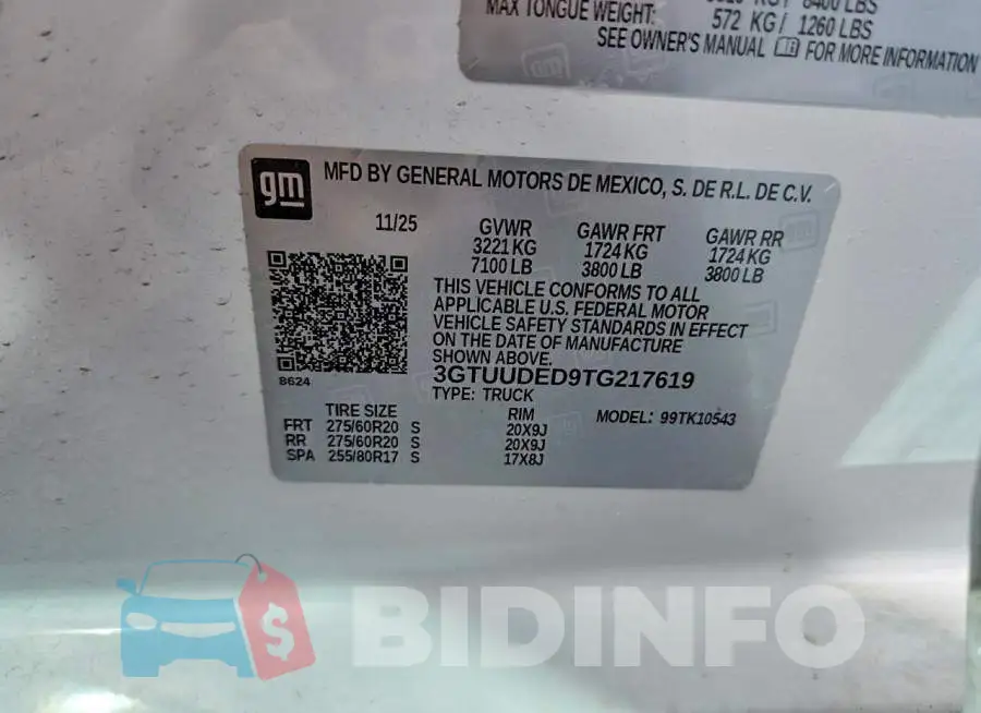 3GTUUDED9TG217619 Photo# 13