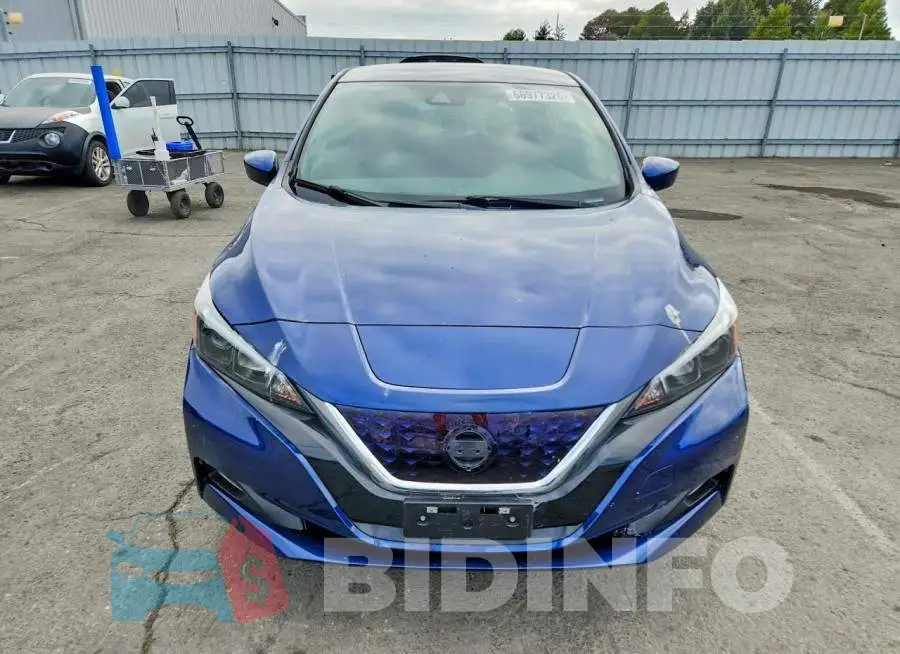 1N4AZ1CV8NC555023 Photo# 5