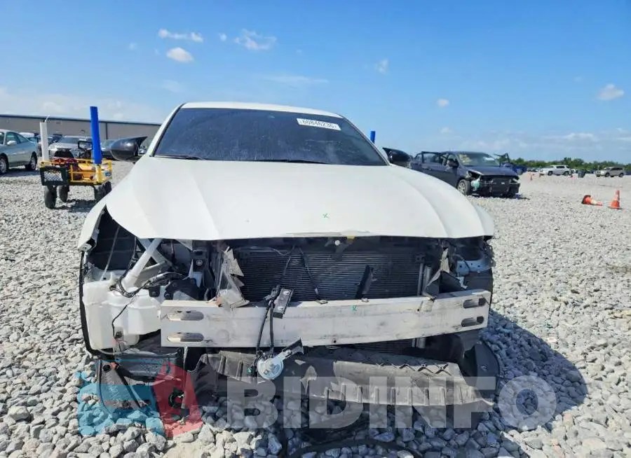 1N4BL4CV8PN330521 Photo# 5