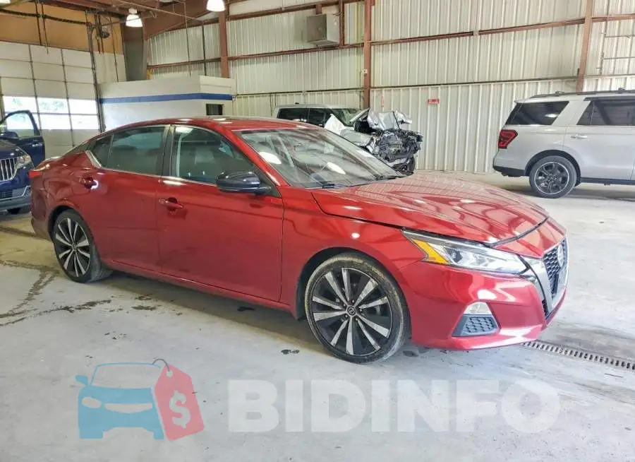 1N4BL4CV9LC270447 Photo# 4