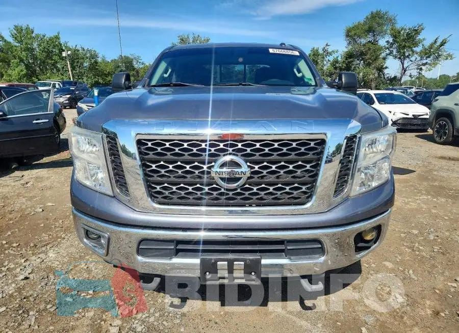1N6BA1F32HN563236 Photo# 5