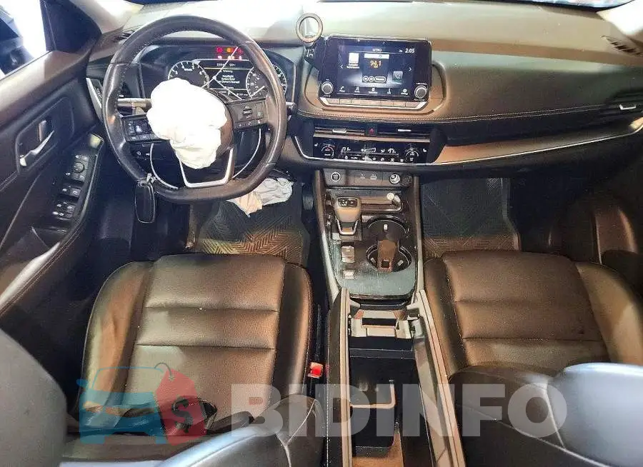 5N1BT3BA6PC781120 Photo# 8