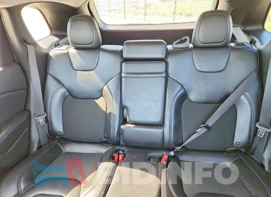 1C4PJLLB9KD202454 Photo# 10