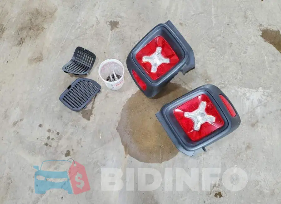 ZACCJBAB7HPF88264 Photo# 13