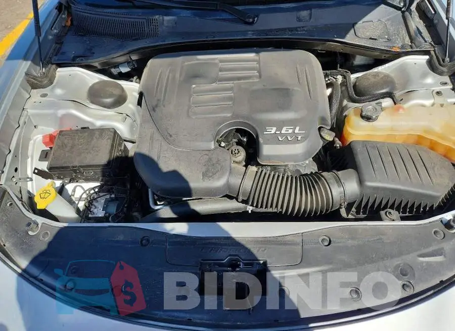 2C3CDXBG8NH161174 Photo# 11