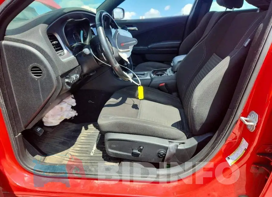 2C3CDXJG1KH743405 Photo# 7