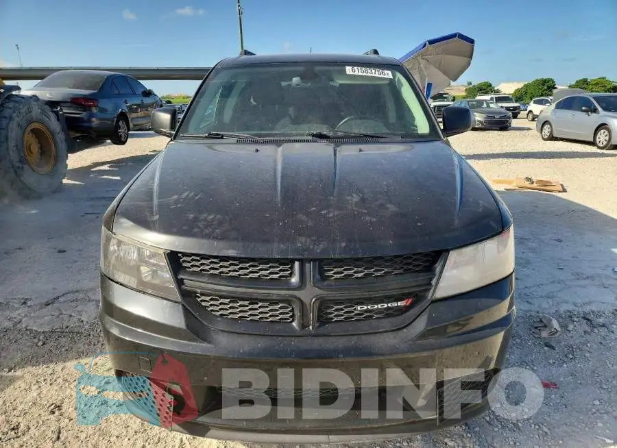 3C4PDCAB6LT180841 Photo# 5