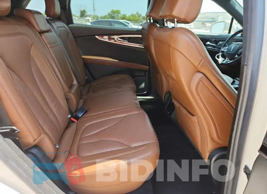 2LMPJ6K98NBL17833 Photo# 11