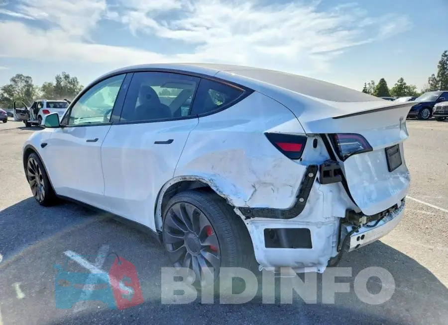 7SAYGDEF6RF113813 Photo# 2