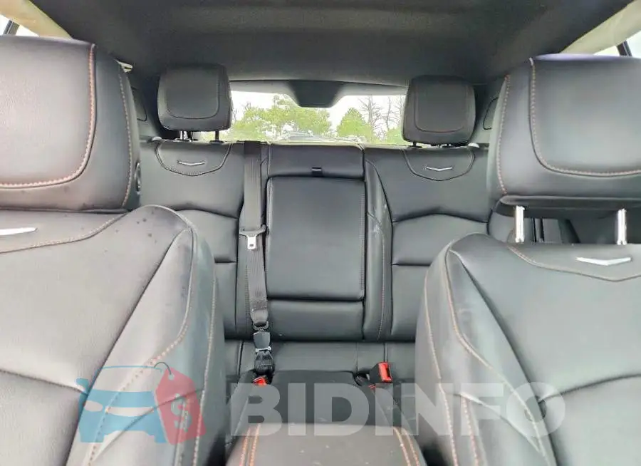 1GYFZER45NF111239 Photo# 10