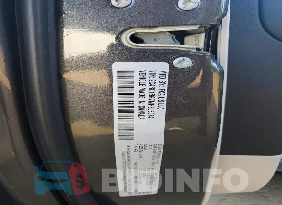 2C4RC1BG7MR608074 Photo# 14
