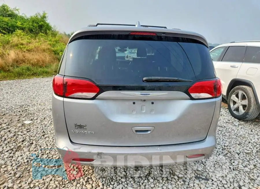 2C4RC1DG3LR176823 Photo# 6