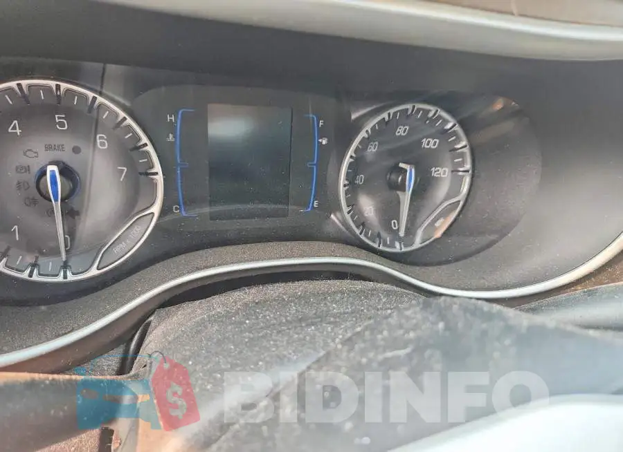 2C4RC1DG3LR176823 Photo# 9