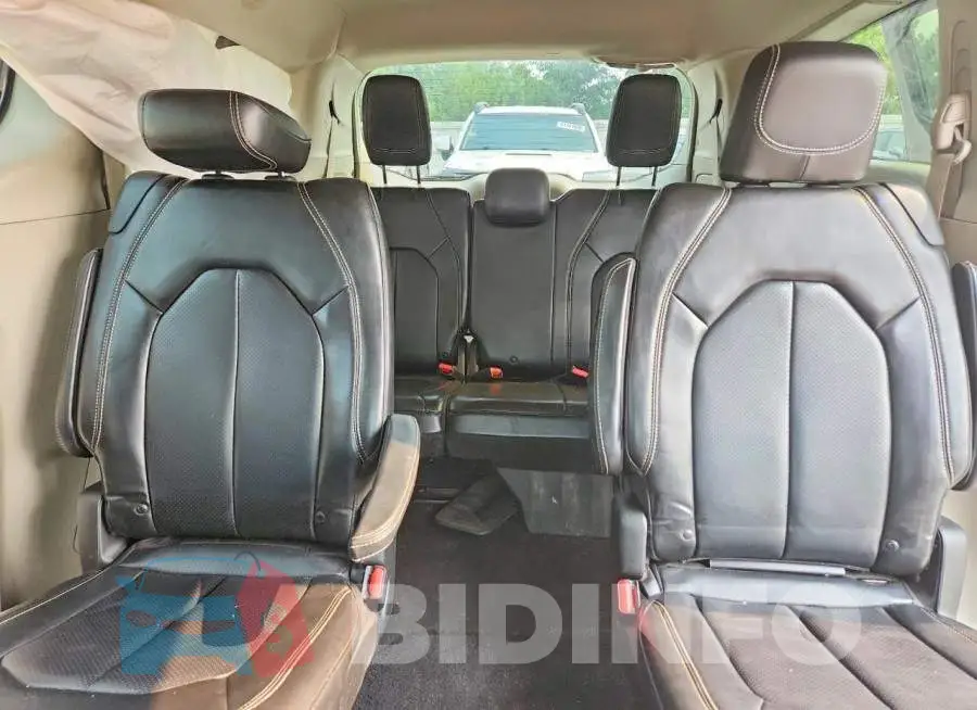2C4RC1DG3LR176823 Photo# 10
