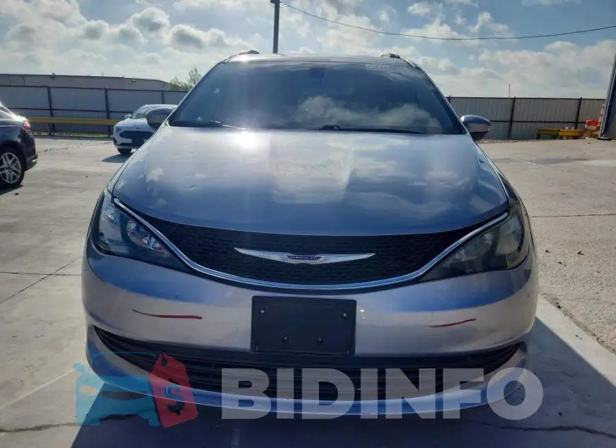 2C4RC1DG9LR265411 Photo# 5