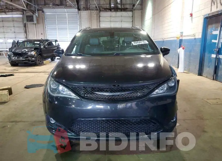 2C4RC1GG3LR290414 Photo# 5