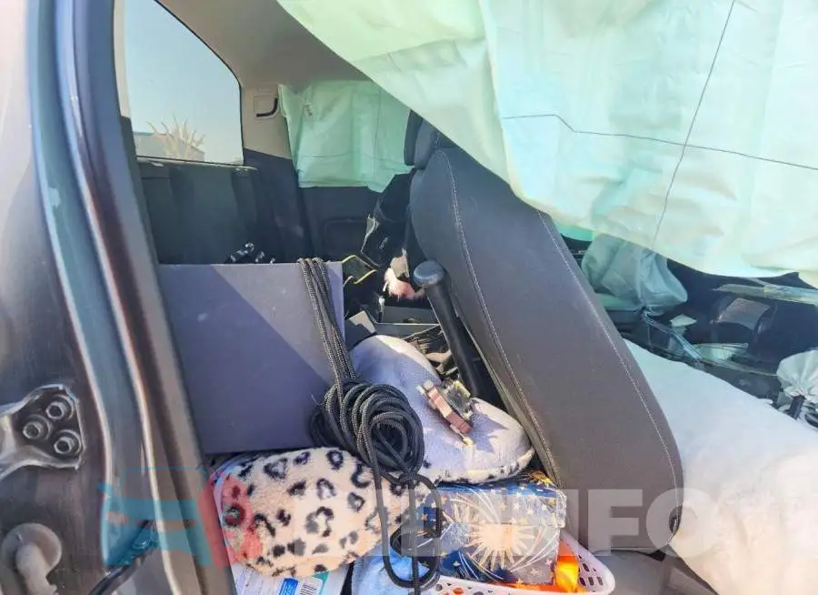 1GCHSCEA8M1278127 Photo# 10