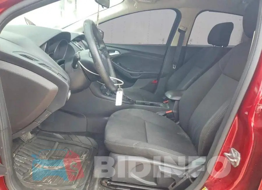 1FADP3F2XHL252748 Photo# 7