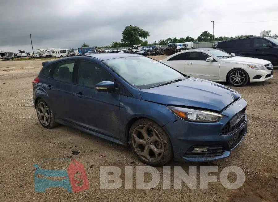 1FADP3L92JL209528 Photo# 4