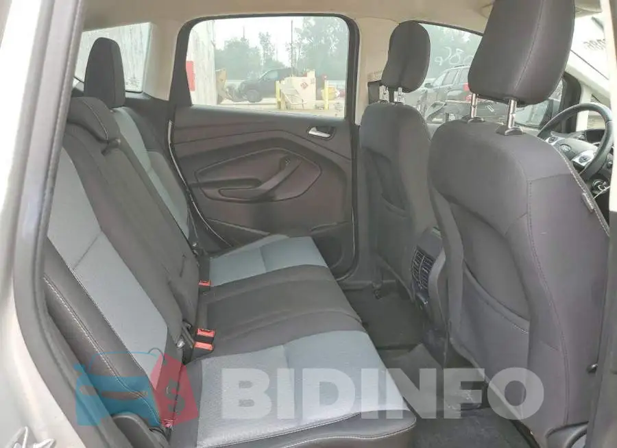 1FADP5AU8JL105953 Photo# 11