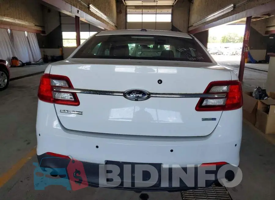 1FAHP2MK4JG127144 Photo# 6