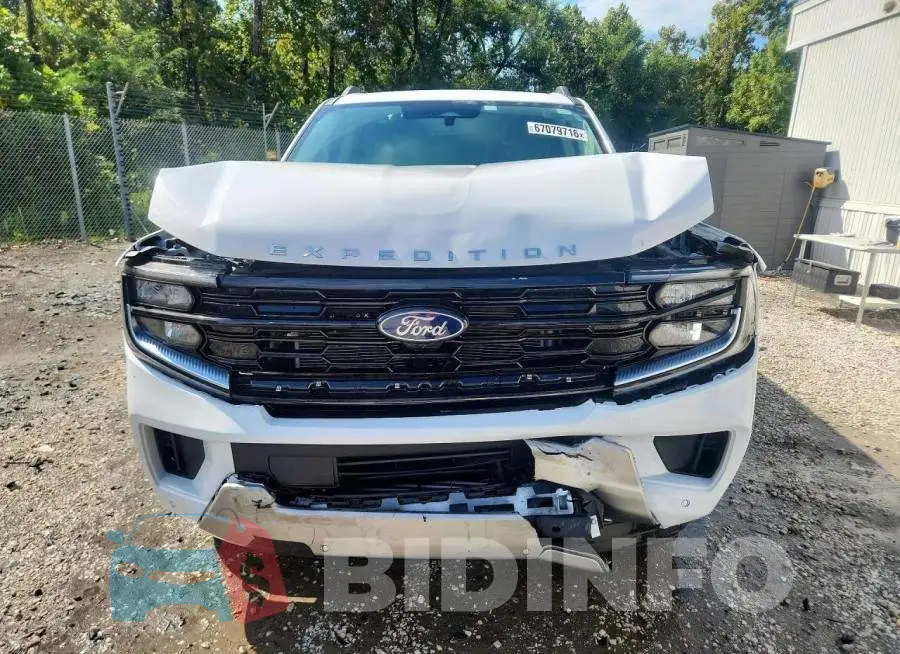 1FMJK1M86TEA22821 Photo# 5